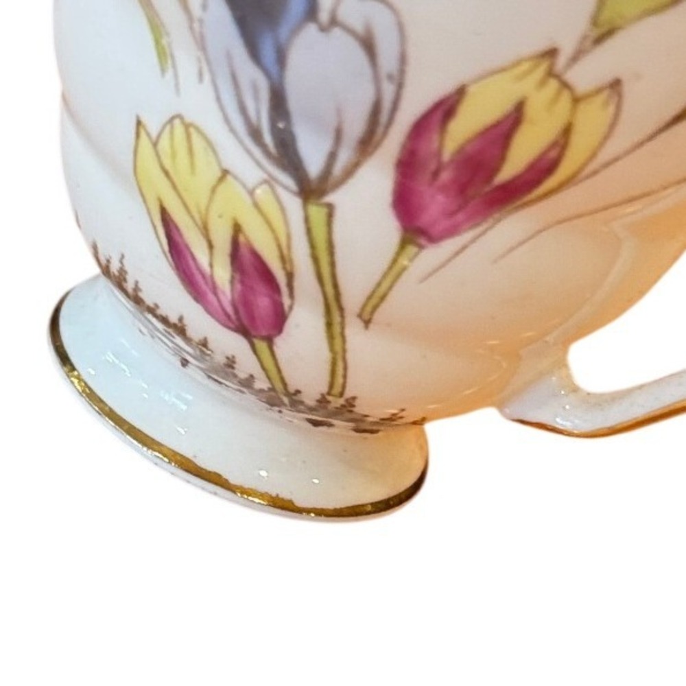 Radfords Fenton Bone China Tea Cup Vintage Floral Tulip Gold Trim England - Picture 5 of 7